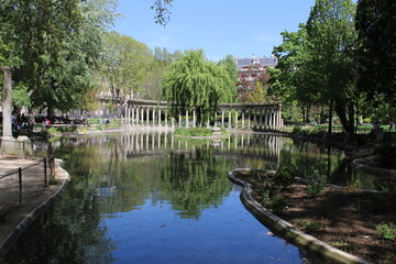 Fototapeta na wymiar Paris - Parc Monceau