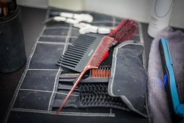 Tools hairdresser comb