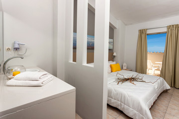 luxury traditional bedroom