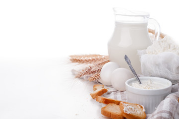 sour cream, crackers and dairy products