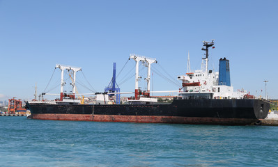 Fototapeta premium Cargo ship loading
