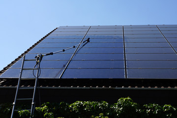 Reinigung einer Photovoltaik-Anlage