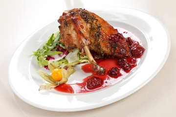 duck wings with cranberry sauce