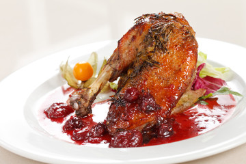 duck wings with cranberry sauce