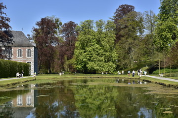 Le 3ème étang près du château de Rouillons aux Jardins d'Eau d'Annevoie 