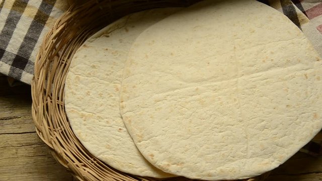 फाहिता Фахіта فاهيتا ファヒータ 墨西哥烤肉 Fajita 파히타 ピアーダ 피아디나 Piadina romagnola 
