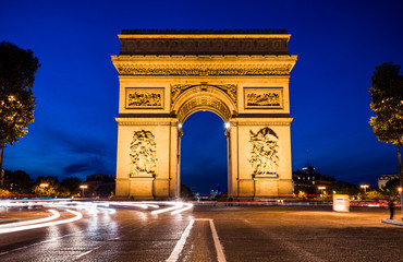 Fototapeta na wymiar Arc de Triomph, Triumphbogen in Paris