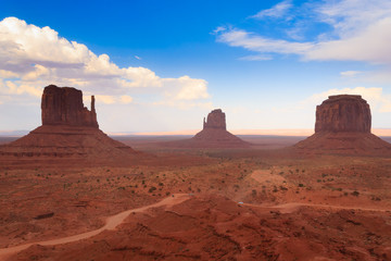 Fototapeta na wymiar Monument Valley panorama, Arizona USA