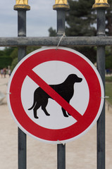 Panneau entrée interdite aux chiens