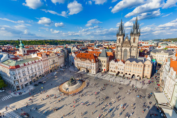 Obraz premium Stare Miasto w Pradze, Republika Czeska. Widok na kościół Tyn