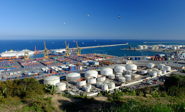 Zona de carga del puerto de Barcelona