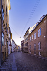 Fototapeta na wymiar Copenhagen narrow street