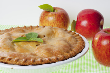 apple pie with apples on the side.