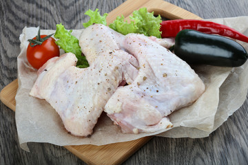 Raw chicken wings