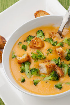 Broccoli - Cheddar Soup