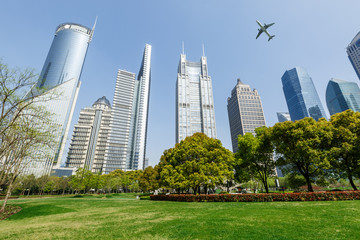 Fototapeta na wymiar Lujiazui financial center park scenery in Shanghai，china