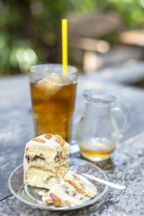 Vanilla almond cake with lemon ice tea.