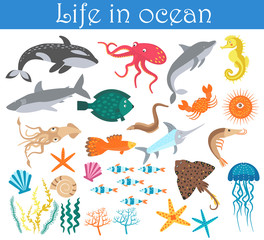 Obraz premium Set of cartoon sea animals fish. Life in ocean collection.