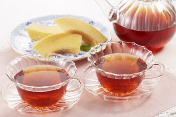 紅茶とバウムクーヘン