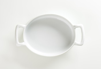 Deep oval porcelain baker