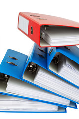 Akten Ordner mit Schriftstücken und Dokumenten