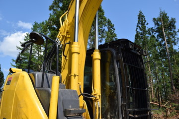 建設機械／山形県庄内地方の工事現場で、建設機械を撮影した写真です。
