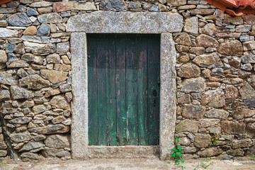 Fototapeta na wymiar Old textured door 