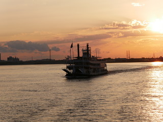 Raddampfer auf dem Mississippi bei New Orleans