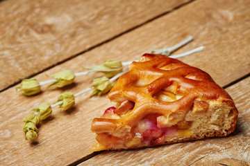 Apple pie on sackcloth