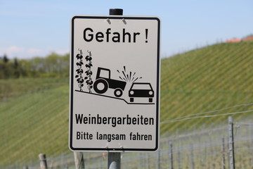 Weinbergarbeiten - Gefahr