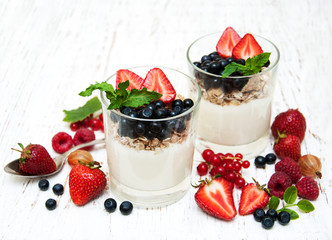 Yogurt with fresh berries