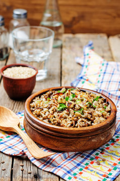 Lentils and rice with Crispy Onions and Parsley. Mujadara