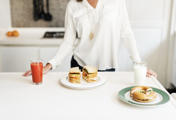 Obraz na płótnie Canvas mother Housewife Cook Brunch Sandwich Concept