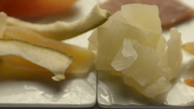 Canditura Fruta confitada Candied fruit Frutta candita Kandieren Owoce kandyzowane Fruta cristalizada Кандирование میوه آب&zwnj;نباتی Fruit confit 蜜饯 砂糖漬け פירות מסוכרים Kand&iacute;roz&aacute;s Kandovan&eacute; ovoce