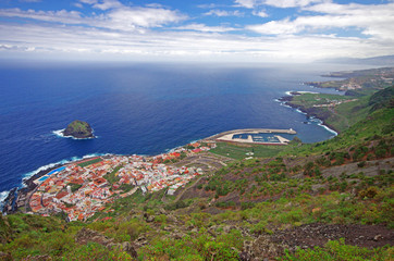 Fototapeta na wymiar View of Garachico town and blue ocean, Tenerife, Canary islands,