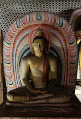 Sitting Buddha statue