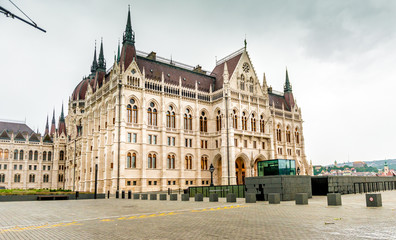 Fototapeta na wymiar The National Hungarian Parliament building entrance