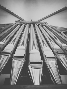 Orgel in der Kirche