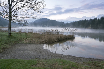 Kurz vor Sonnenaufgang am Geroldsee