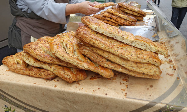 fougasse aux grattelons