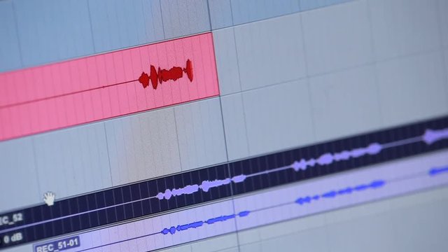 Audio or sound editing software going through the Timeline