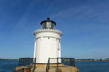 Fototapeta na wymiar Portland Breakwater Lighthouse (Bug Light) is a small lighthouse at the south Portland Bay, Portland, Maine, USA.