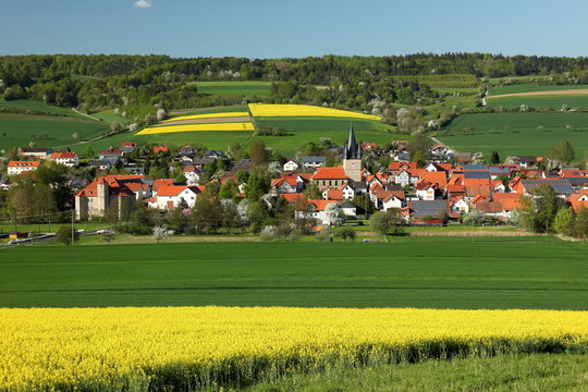 Das Dorf Netra in Hessen