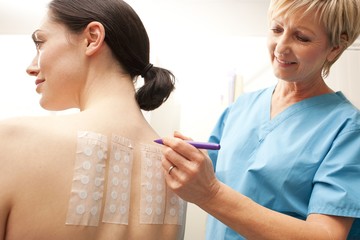 Allergy patch test