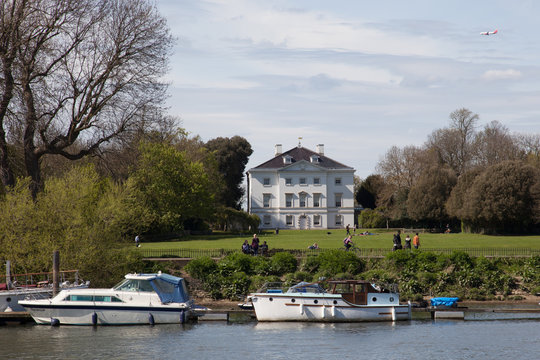 Marble Hill House. Thames. London