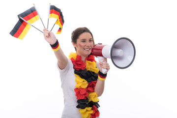 fußball fan mit fähnchen und megafon