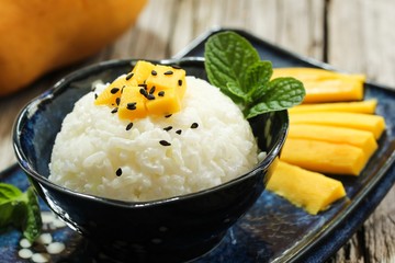 Mango Sticky rice / Thai style tropical dessert