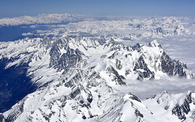 Obraz premium les alpes ..vue aérienne