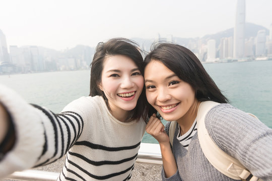 Asian young girls take a selfie
