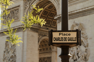 Place Charles de Gaulle, Paris